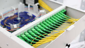 Todo lo que necesitas para implementar una red FTTH: equipos, accesorios y mejores prácticas